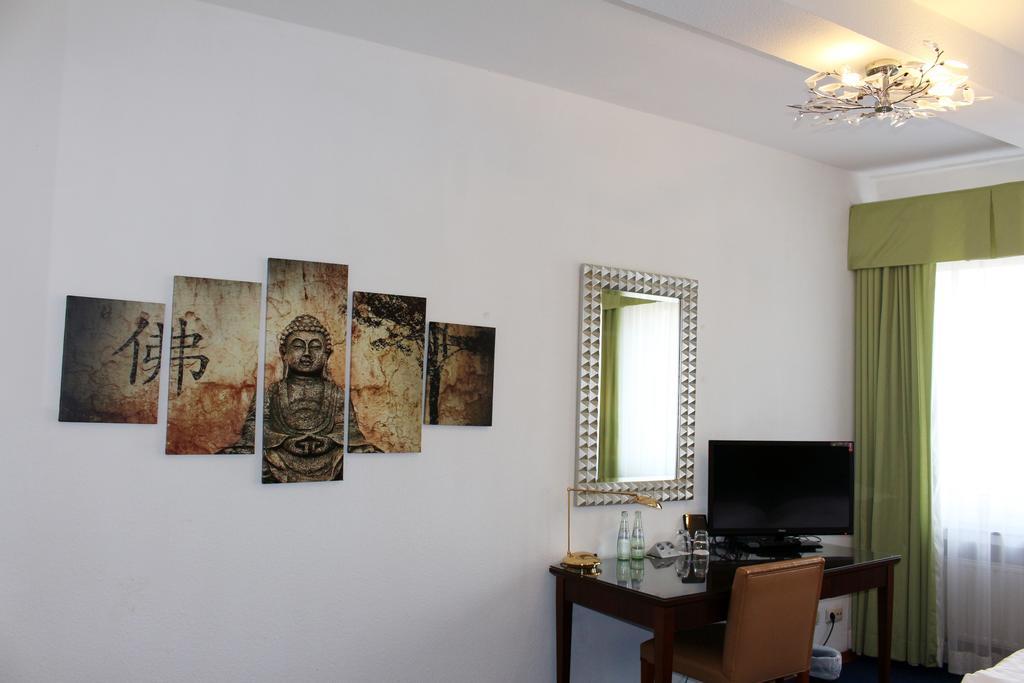 Hotel-Restaurant Heute Frechen Chambre photo